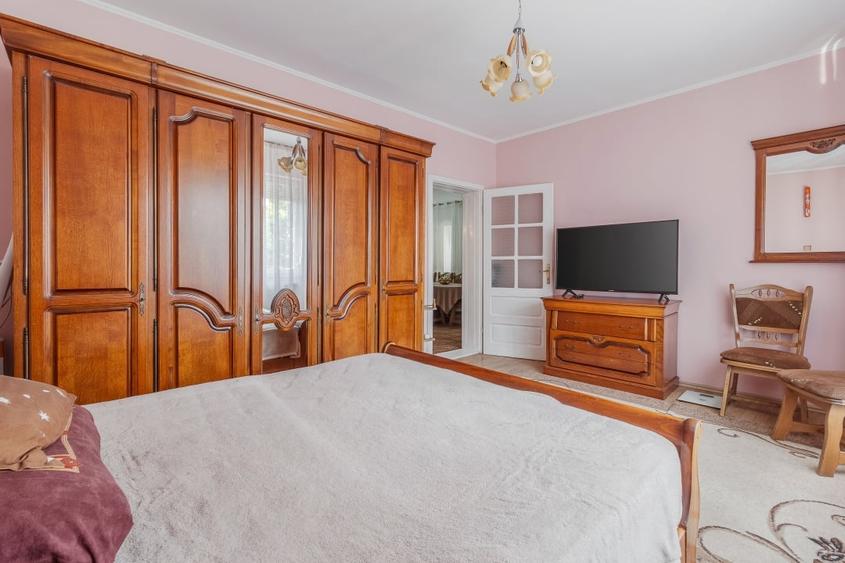 Casă spațioasă P+E, Santăul Mic com. Bors - 12