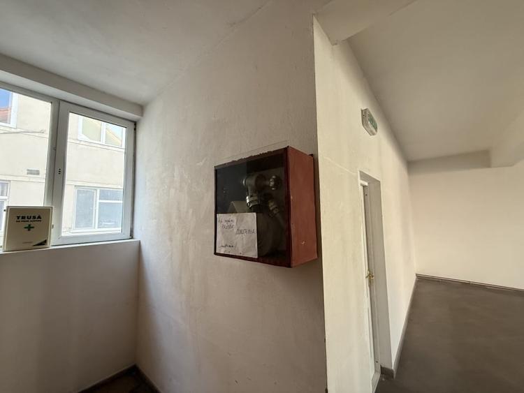 SPAȚIU COMERCIAL DE ÎNCHIRIAT 1600 MP - ALBA IULIA - ZONA CETATE - ULTRA CENTRAL - 2