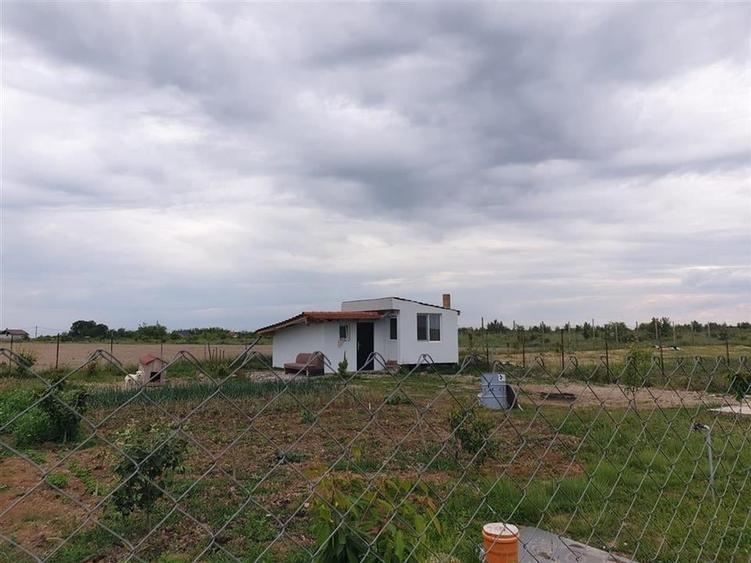 Teren intravilan cu cabana in Pausa - 2