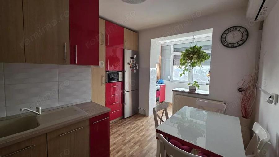 Apartament 3 camere, 76.80 mp, zona Ultracentral - 18