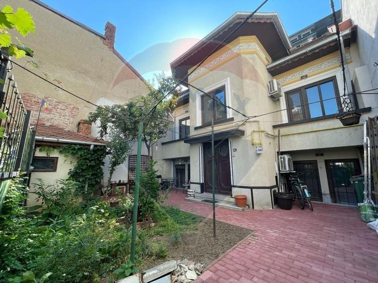 Vila de vanzare cu etaj Calea Calarasi Delea Veche - 2