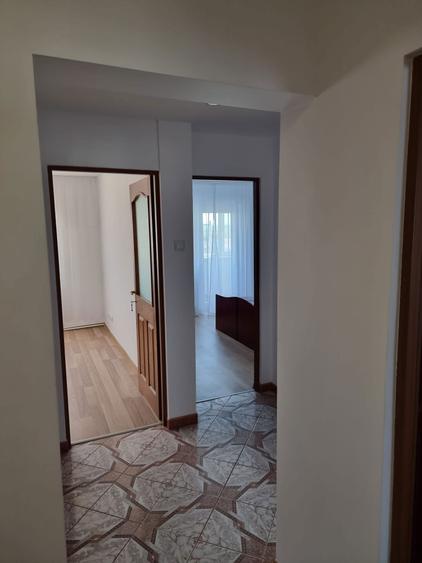 De vanzare apartament 3 Camere - 7