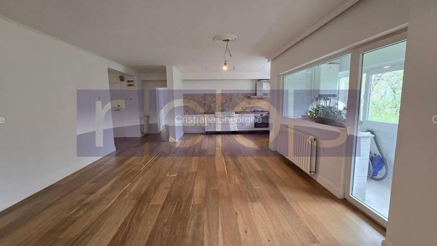 Apartament cu 3 camere decomandat în Herăstrău Apartament cu 3 camere decomandat în Herăstrău