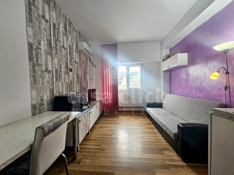 Garsonieră renovată, mobilată complet, etaj 2 – Port, aproape de Faleza Dunării - 1