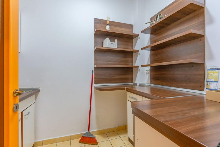 Spațiu birou individual în Brașov, Centru: 39 mp utili pe Strada N. Titulescu - 15