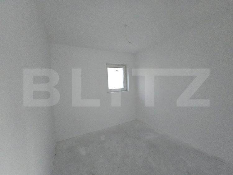 Casa individuala moderna, cu garaj, la intrare in Chinteni - 11