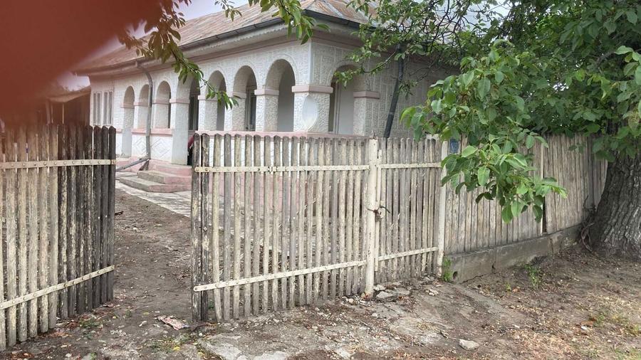 CASA DE VANZARE URECHESTI, VRANCEA | Strada Zorilor | ~1300 mp - 5