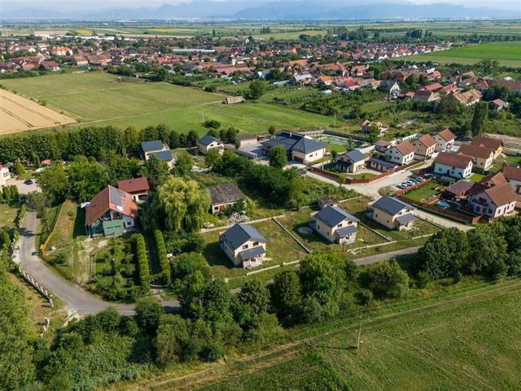 Vanzare Casa la cheie, constructie noua, intabulata,teren 680 mp - 17