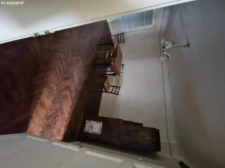 A 27 proprietarul vinde casa - 3