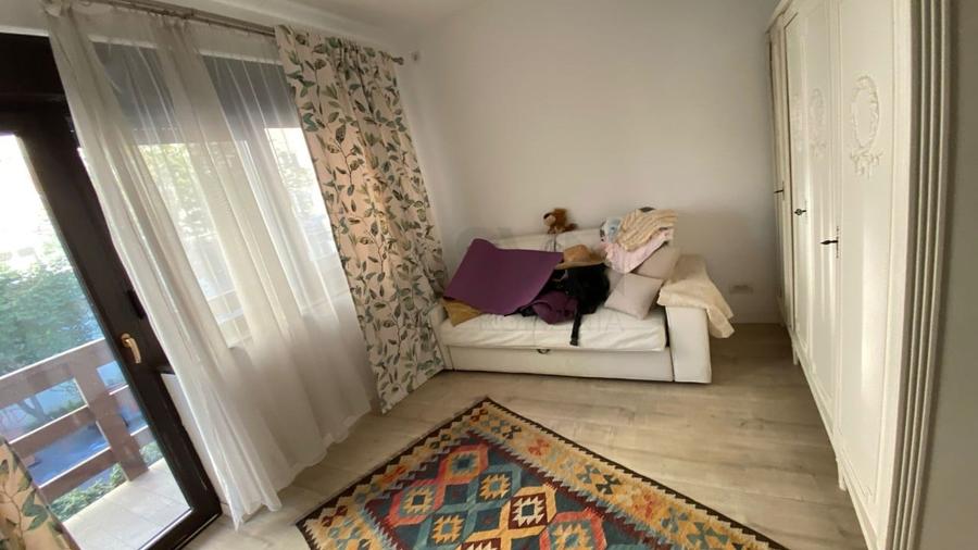 REV2004986 Casa de vanzare 4 camere zona Drumul Taberei - 9