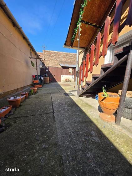 Apartament la casa de vanzare - Dumbraveni - 5