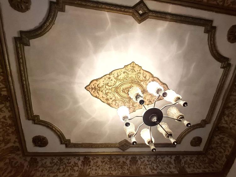 Studio cu garaj și boxă ultracentral - 4