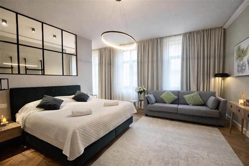 Refugiu urban lux, apartament spectaculos pe aleea pietonala a Postavarului,Cent - 3