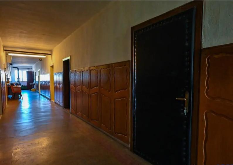 FILM! Complex agrozootehnic cu traditie, echipat,pretios pot - 3