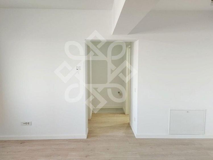 Apartament cu 2 camere in Prima Urbana 3 - 6