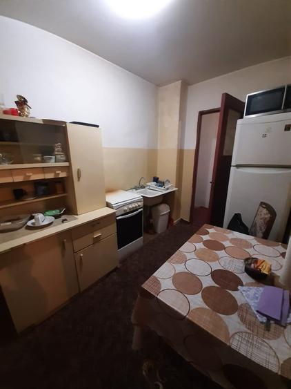 Piata Gorjului chiar la metrou in exclusivitate - 7