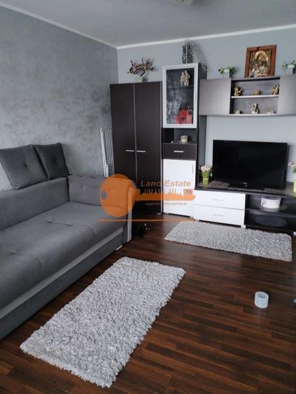 Apartament 3 Camere Decomandat | 2 Băi | Metrou Râul Doamnei – 2 Min - 1