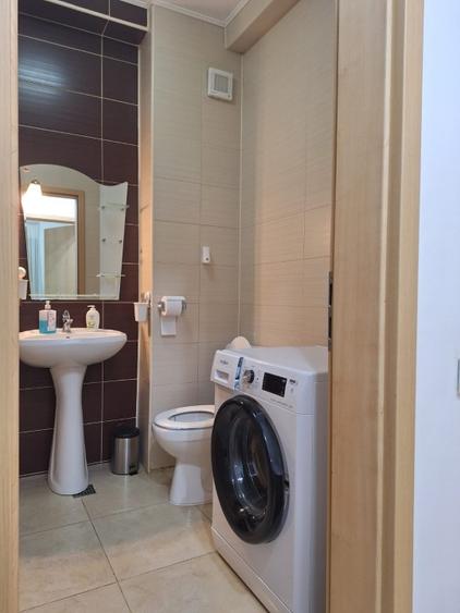 Închiriez apartament mobilat si utilat zugrăvit aer condiționat loc parcare - 8