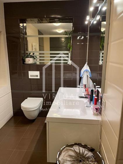 Casa de vanzare, cu 4 camere curte 750 mp. in Selimbar-str. N.Brana - 6