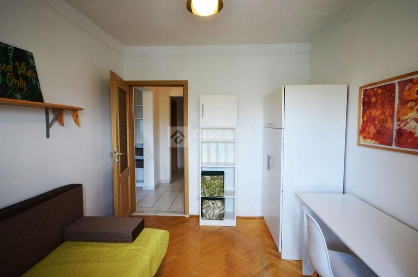 Gara, apartament cu 3 camere mobilat si utilat, amenajat modern - 36