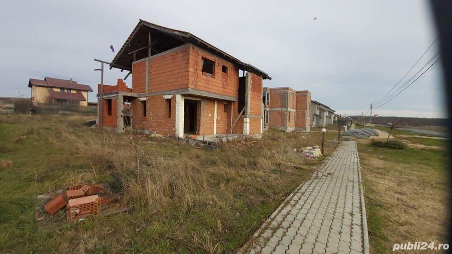 Vand casa la ro?u Pi?chia - 1