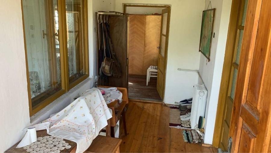 Casă cu 4 camere în Bughea de Sus