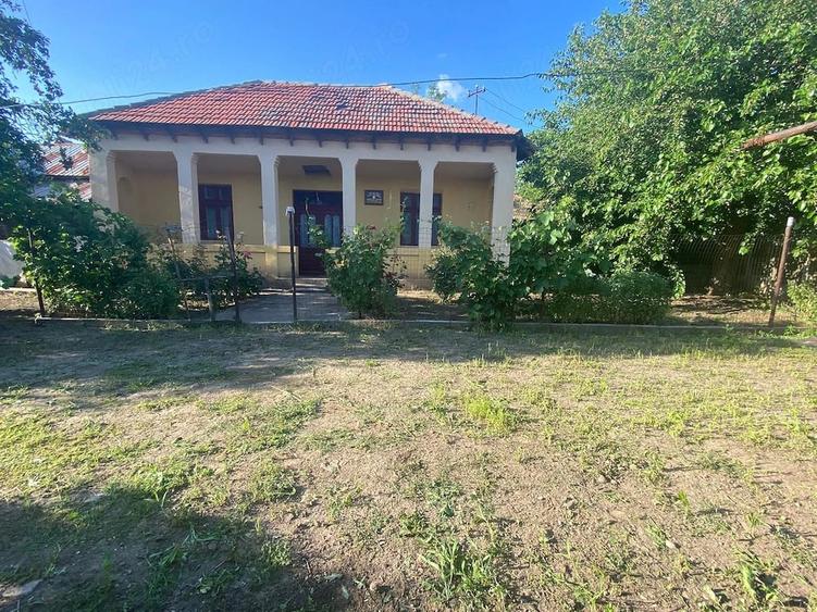 casa de vanzare - 1