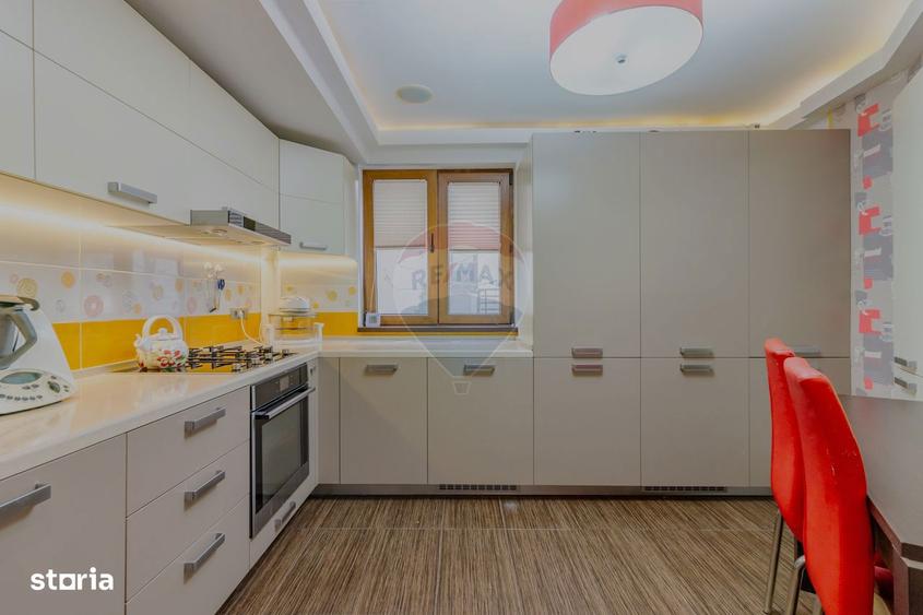 Apartament cu 3 camere decomandat în Ghencea