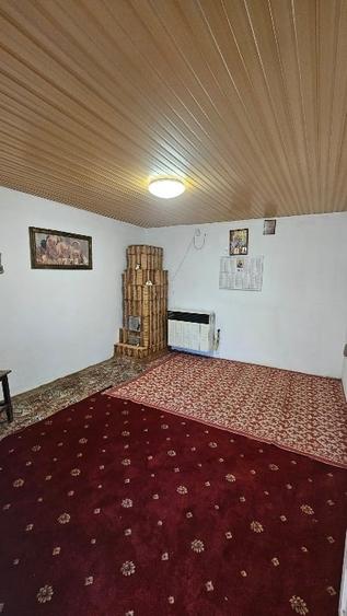 Casă individuală cu 4 camere cu Teren 696 Mp în Amaru
