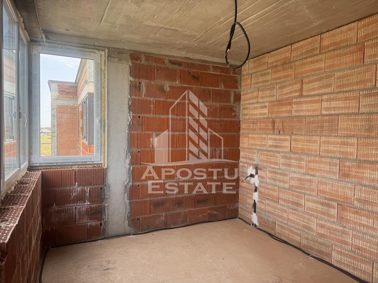 Duplex cu 3 camere cu Canalizare în Moșnița Nouă