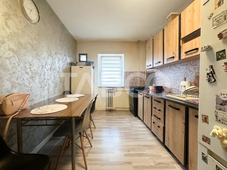 Apartament cu 3 camere semidecomandat, mobilat în Grigorescu