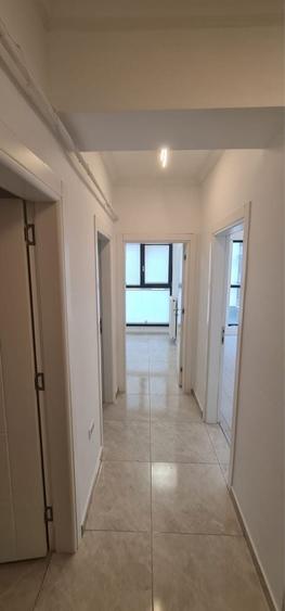 Apartament cu 2 camere decomandat în Energia