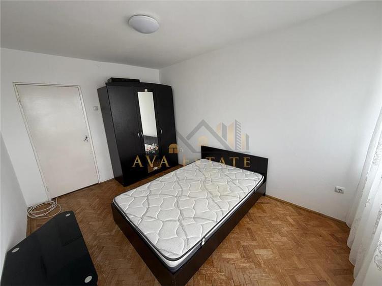 Apartament cu 2 camere semidecomandat în Cetății