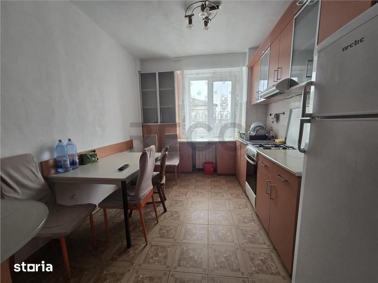 Apartament cu 3 camere în Nufărul