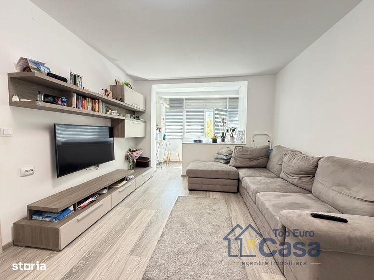 Apartament cu 2 camere decomandat în Central