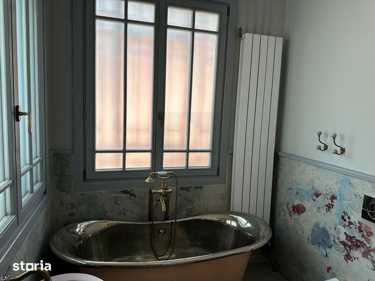 Casă cu 6 camere cu Teren 220 Mp în Dorobanți