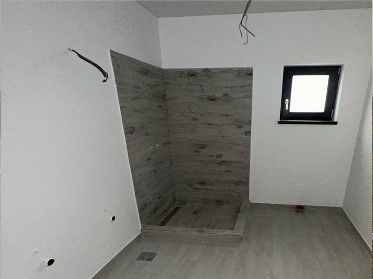 Casă individuală cu 3 camere cu Teren 580 Mp în Vasile Alecsandri