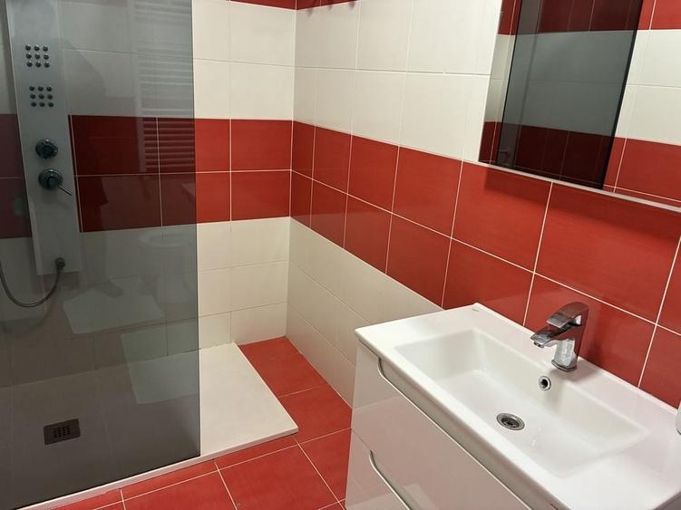 Casă cu 2 camere în Central
