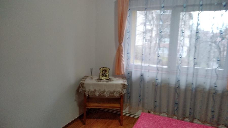 Apartament cu 2 camere decomandat în Drumul Carului