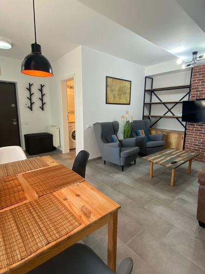 Apartament cu 2 camere semidecomandat, mobilat în Mărăști — fotografia 1