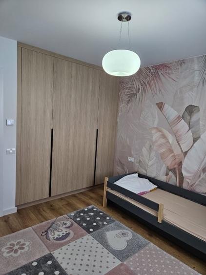Duplex cu 4 camere cu Canalizare în Moșnița Nouă