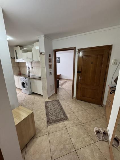 Apartament cu 2 camere decomandat, mobilat în Carol Davila