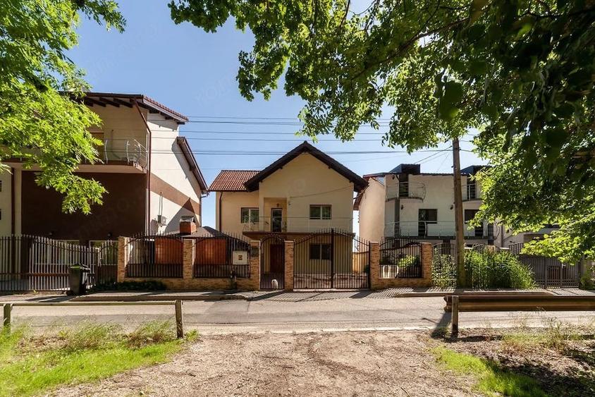 Casă cu Teren 198 Mp în Trivale