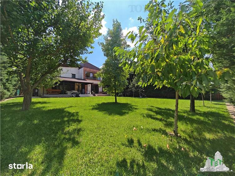 Casă cu 6 camere cu Teren 1000 Mp în Corbeanca