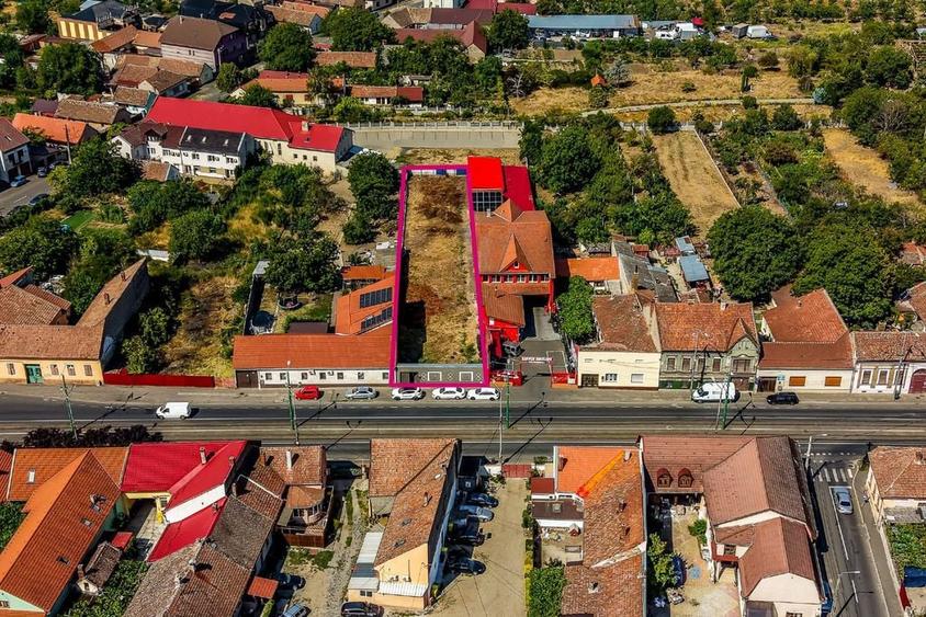 Teren de 1082 mp, în Central