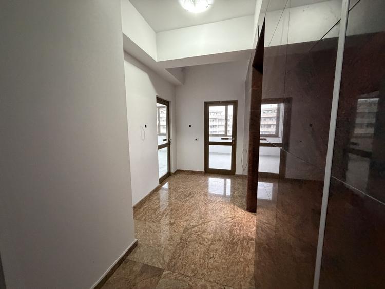 Spațiu comercial, de 126.31999969482 mp, în Unirii