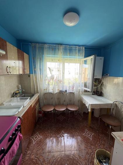 Vand apartament cu doua camere - 5