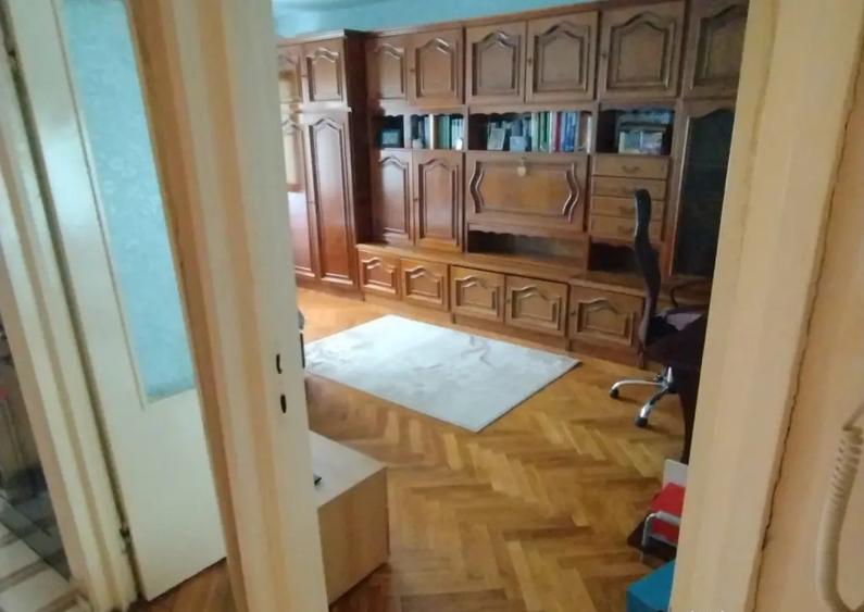 Vanzare apartament 3 camere PB - Rogerius (Oradea) - 6