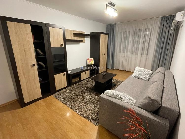 Inchiriere 3 camere Vitan Racari, vis-a-vis Kaufland,  zugravit&igienizat recent