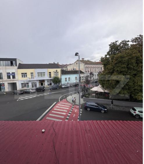 Spa?iu comercial ultracentral de inchiriat fosta Carme - 11